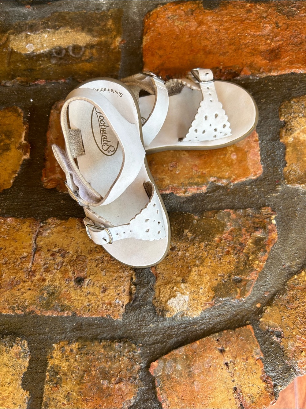 Footmates sandals.